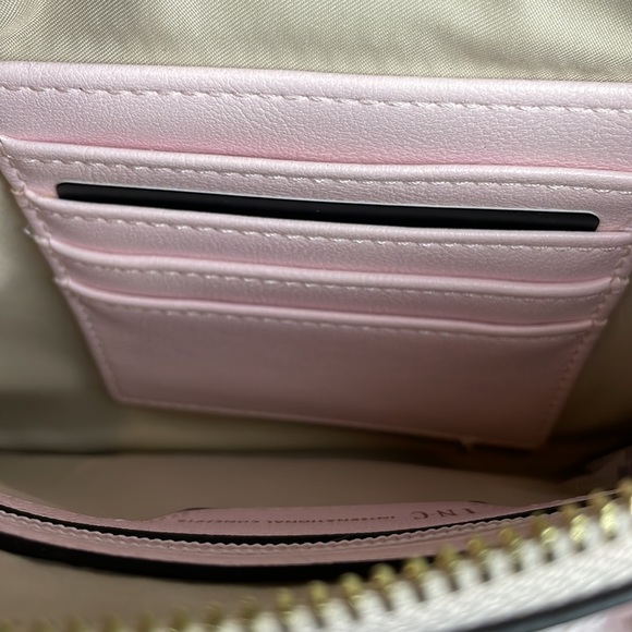 INC International Concepts ~ Molyy Wristlet ~ Pink Ombré ~ NWT! - Picture 9 of 9